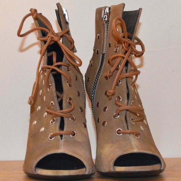 Giuseppe Zanotti Tan 'Jenny' Studded Booties SIZE 7.5 (EU 38) - Picture 7 of 13